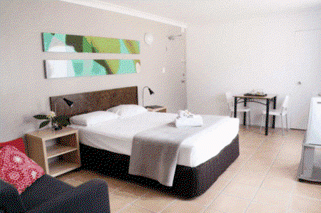 Sunshine Beach Resort - Accommodation Whitsundays 4