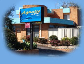 Aquatic Waterfront Motel - Accommodation Whitsundays 1