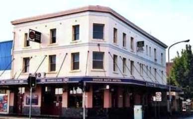 Silk Accommodation - Accommodation Whitsundays 0