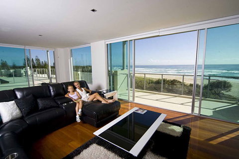 The Beach Cabarita - Accommodation Whitsundays 1