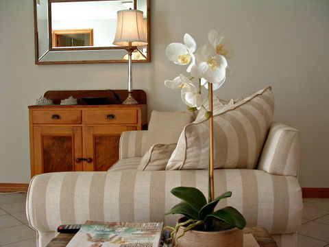 17 QED Lakehouse - Accommodation Whitsundays 4