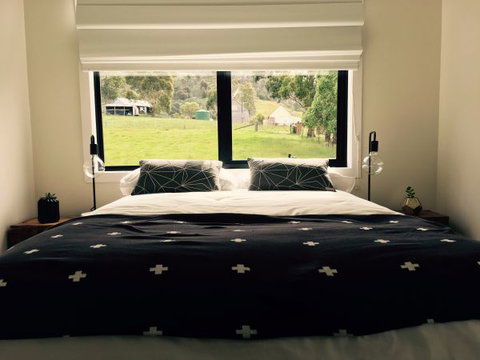 Farm Pod At Twamley Farm - Accommodation Whitsundays 12