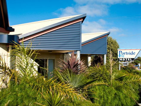 Portside Motel - Accommodation Whitsundays 2