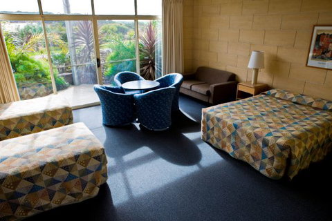 Portside Motel - Accommodation Whitsundays 9