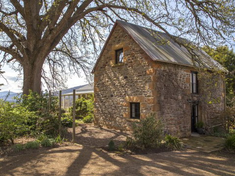 Farm Pod At Twamley Farm - Accommodation Whitsundays 0