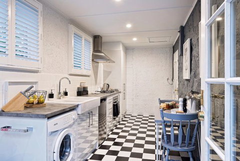 102 On Strath - Accommodation Whitsundays 6