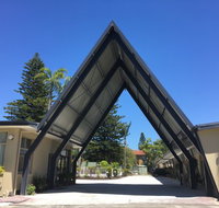 Belmont Palms Motel