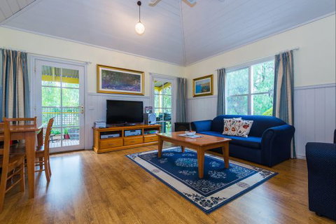 Bendigo Cottages Bed And Breakfast - Accommodation Whitsundays 1