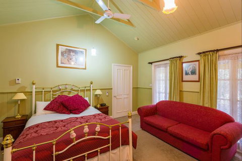 Bendigo Cottages Bed And Breakfast - Accommodation Whitsundays 4
