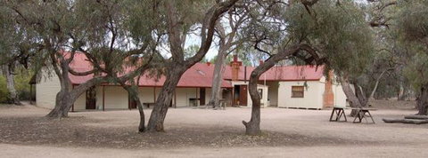 Chowilla Station Shearer's Quarters Accommodation - Accommodation Whitsundays 0