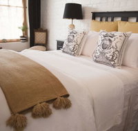 Chiltern Cottage and Indigo Suite - Accommodation Whitsundays