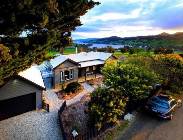 Randalls Bay TAS Accommodation Whitsundays