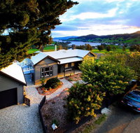 Frenchman's River - The Helmsman's House - Accommodation Whitsundays