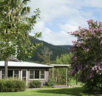 Melross  Willows Estate - Accommodation Whitsundays