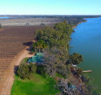 Mundic Waterfront Cottages