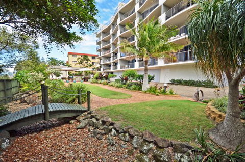 Sails Resort On Golden Beach - Accommodation Whitsundays 0