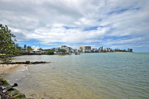 Sails Resort On Golden Beach - Accommodation Whitsundays 4