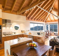 Snow Fall Lodge at Falls Creek - Accommodation Whitsundays