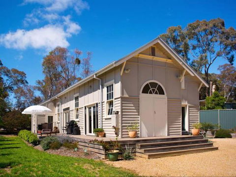 The Scout Hall - Accommodation Whitsundays 0