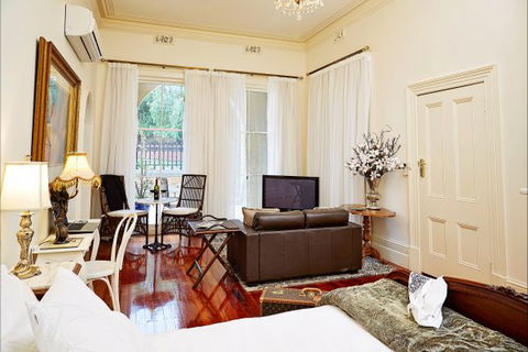 The Suites, Villa Belgravia - Accommodation Whitsundays 6