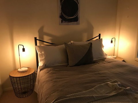 Townhouse On Deas - Accommodation Whitsundays 0