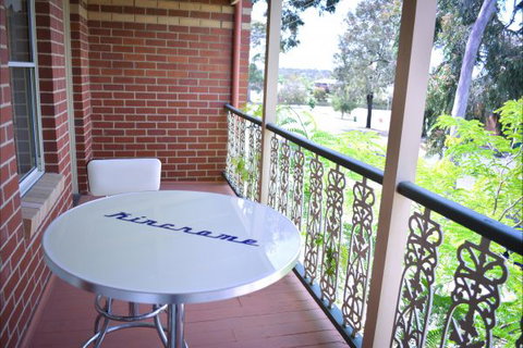 Turner Terrace - Accommodation Whitsundays 5