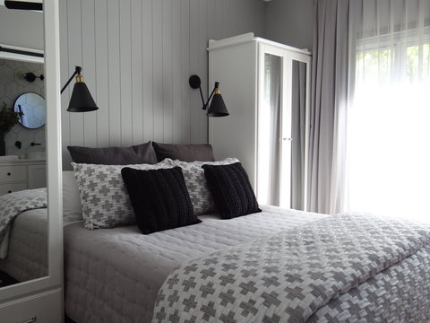 A Bach Of Bright - Accommodation Whitsundays 2