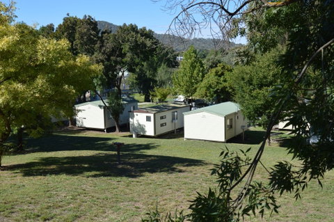 Adelong Golden Gully Caravan Park - Accommodation Whitsundays 1