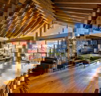 Altezza 1570 by Alpine Boutique Apartments - Accommodation Whitsundays