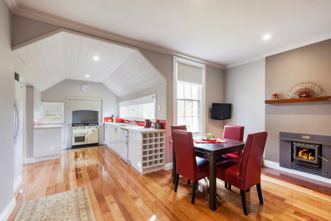 Amaroo Farm - Accommodation Whitsundays 1