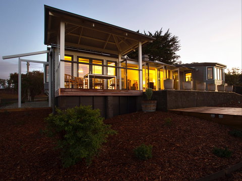 Frenchman's River - The Helmsman's House - Accommodation Whitsundays 6