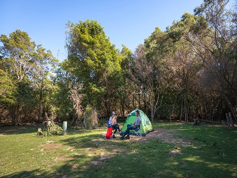 Hobart Beach Campground - Accommodation Whitsundays 0