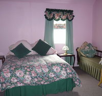 Old Colony Inn Bed and Breakfast and Accommodation