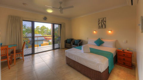 Sky View Units - Accommodation Whitsundays 0