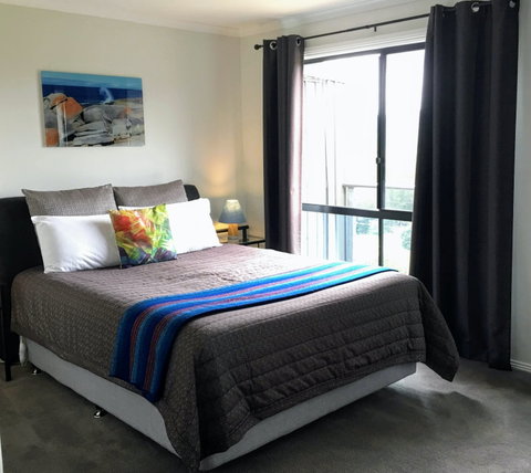 Storm Bay B & B - Accommodation Whitsundays 4