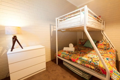 Summit 9 - Accommodation Whitsundays 6