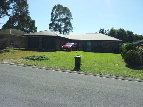 Wellington East Marina - Accommodation Whitsundays 0