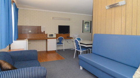 Balranald Sturt Motel - Accommodation Whitsundays 1