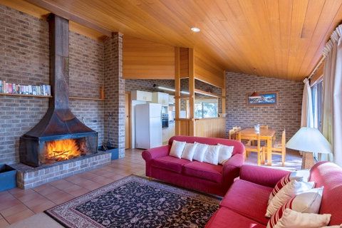Bundilla 4 - Accommodation Whitsundays 0