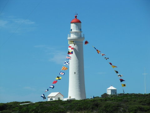 Cape Nelson Lighthouse - Accommodation Whitsundays 0