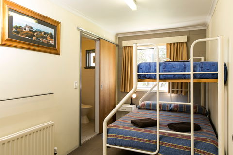 Cooroona Alpine Lodge - Accommodation Whitsundays 1