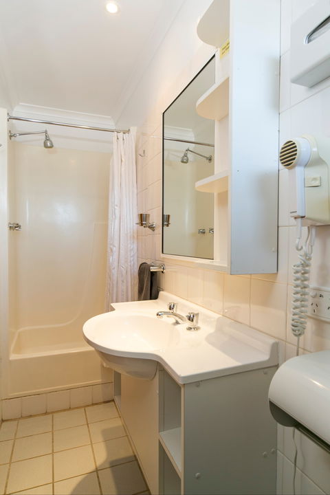 Cooroona Alpine Lodge - Accommodation Whitsundays 4