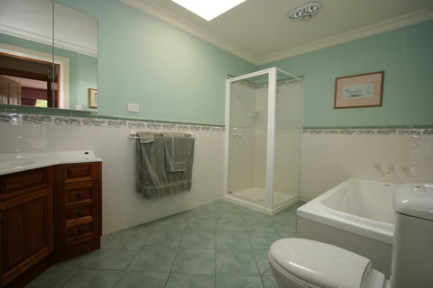 Donalea Bed & Breakfast Tasmania - Accommodation Whitsundays 7