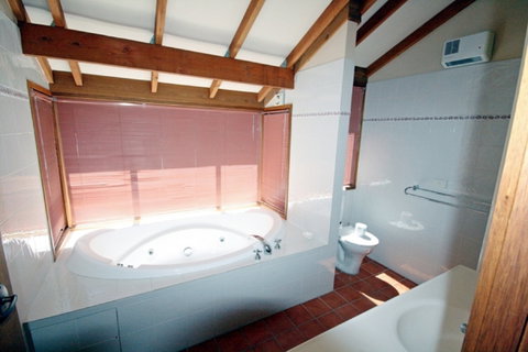 Edzell - Accommodation Whitsundays 7