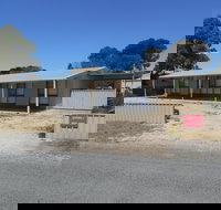 Hardwicke Beach House - Accommodation Whitsundays