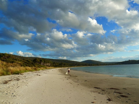 Harpers On The Beach - Accommodation Whitsundays 0
