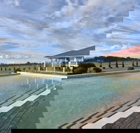 Noble Willow Estate - Accommodation Whitsundays
