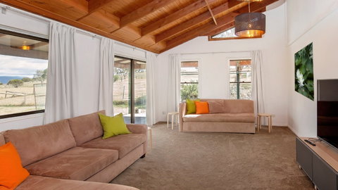 Peak View House - Accommodation Whitsundays 4