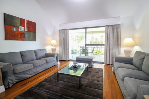 Plover Deluxe Villa 25 - Accommodation Whitsundays 6