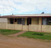 Polly's Shack - Accommodation Whitsundays